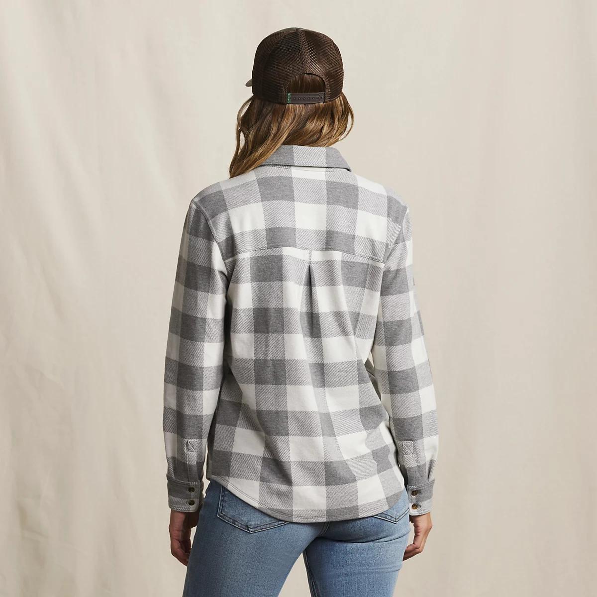 Women’s Snowy River Button-Down Long-Sleeve Shirt