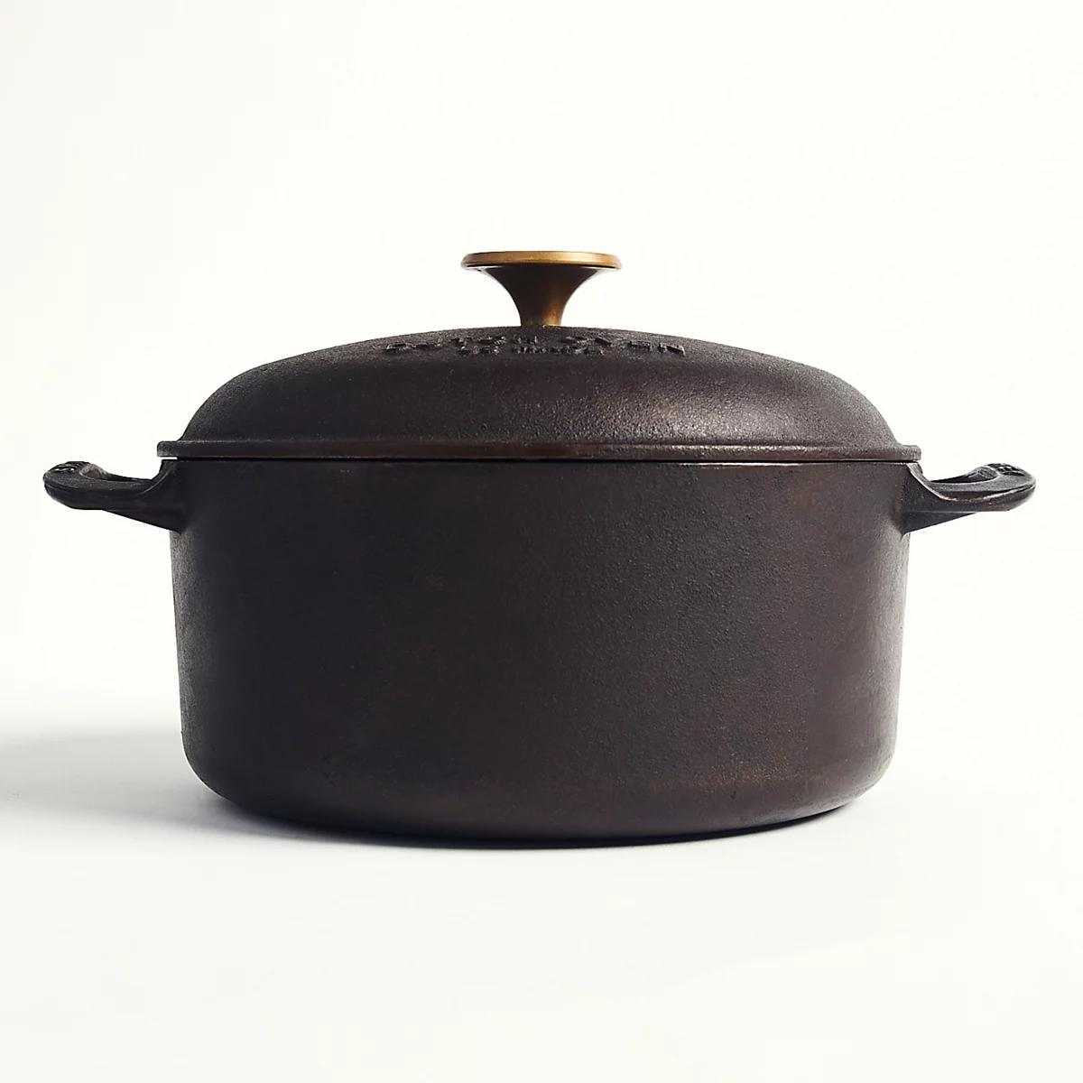 Smithey 5.5 Quart Dutch Oven
