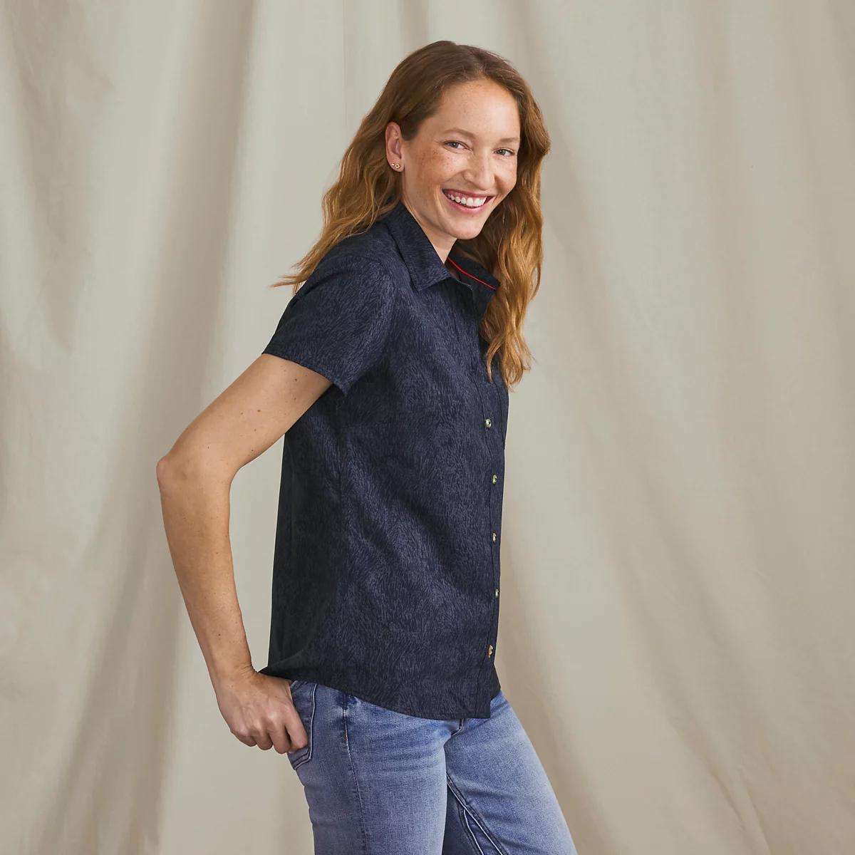 Women’s Tech Chambray Short-Sleeve Work Shirt