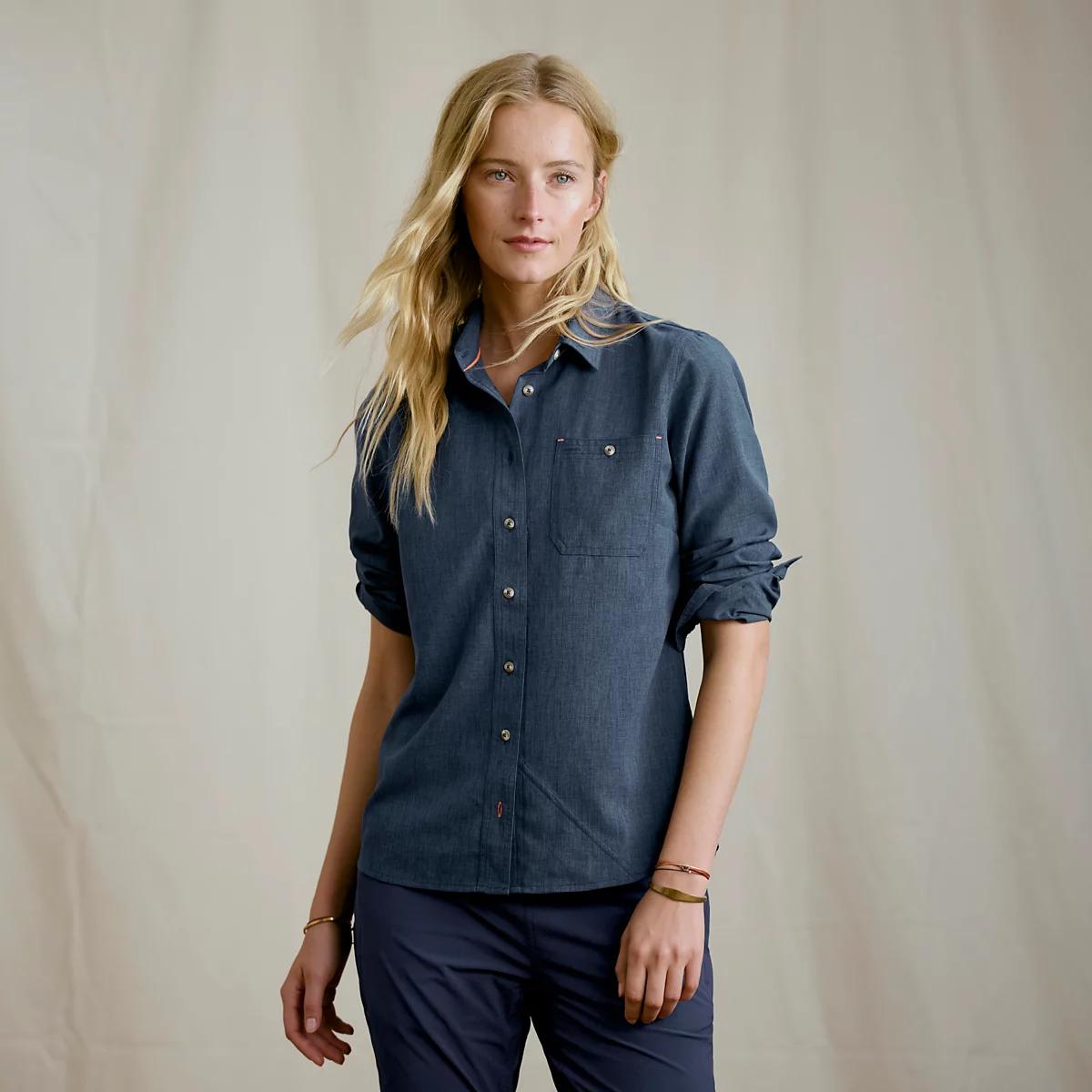 Women’s Tech Chambray Long-Sleeve Work Shirt
